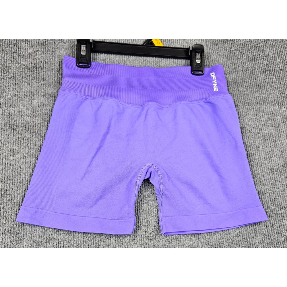 DFYNE Dynamic Seamless Scrunch Butt Workout Shorts Purple Womens Medium